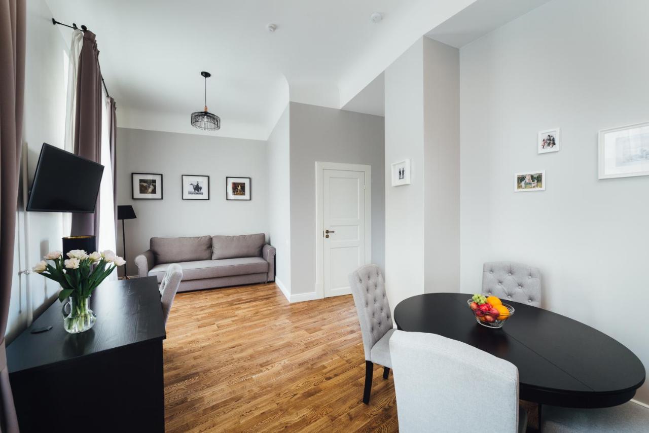 Sherlock Apartments Riga Ngoại thất bức ảnh